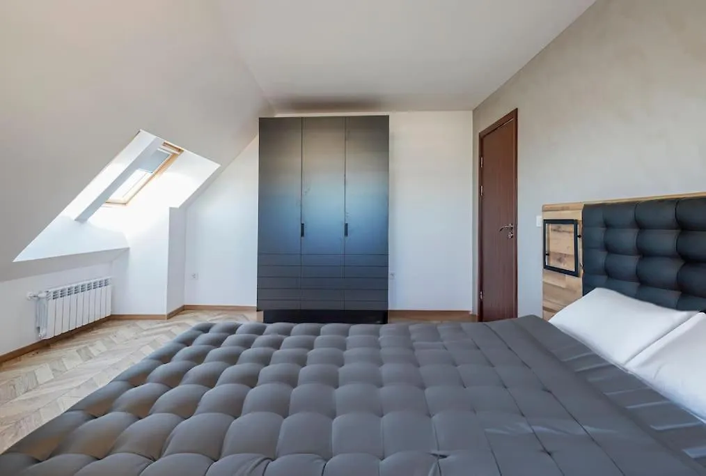 20% Discount! 2 Bedroom Apartment Vitosha View Sofia