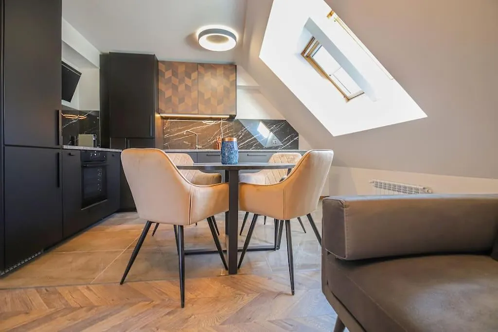 20% Discount! 2 Bedroom Apartment Vitosha View Sofia 0*,  Bulgaria